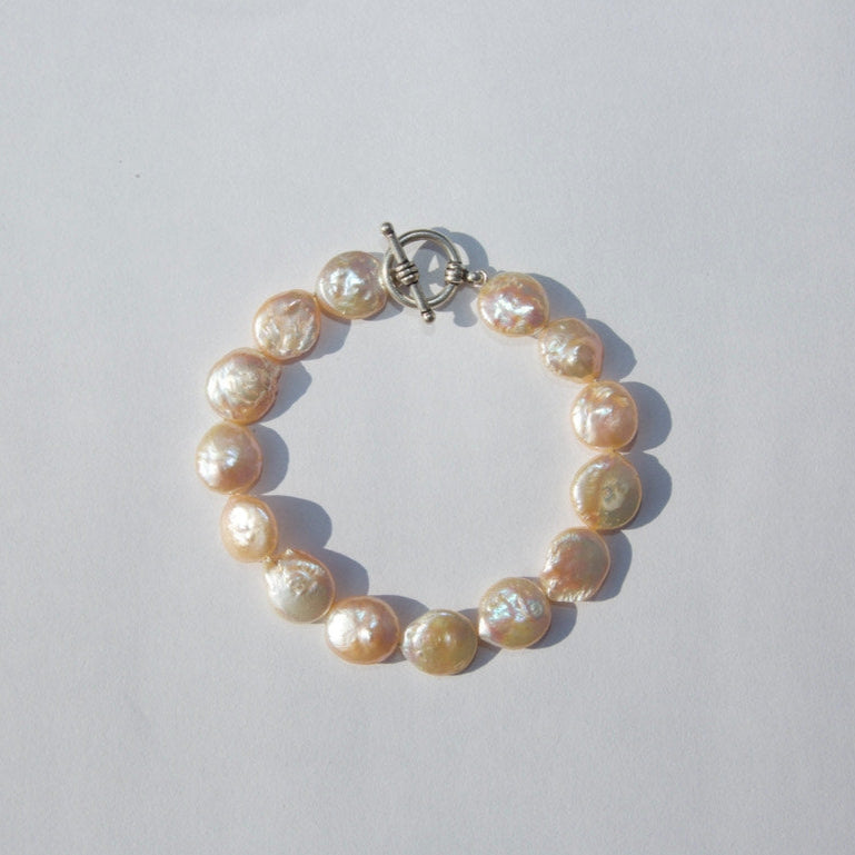 Flat Pearl Bracelet